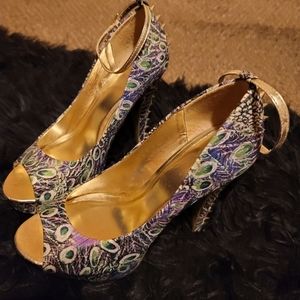 Shi by Journeys strap open toe